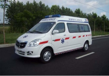 扬中市救护车租赁